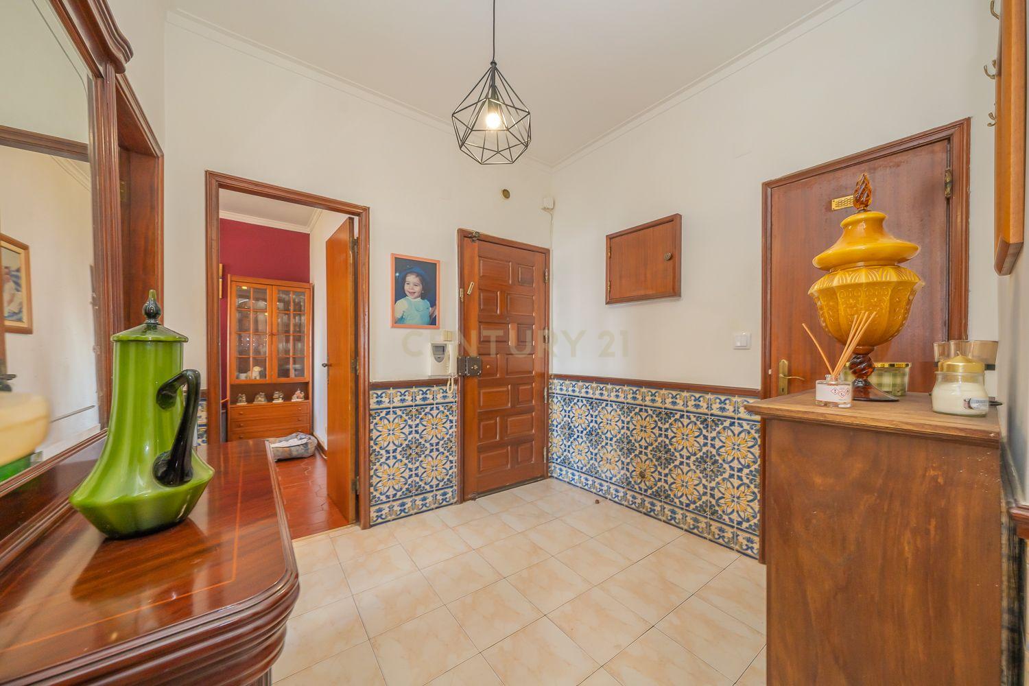 Fotografia 12 de Apartamento T3 Póvoa de Santa Iria com elevador, boa localização