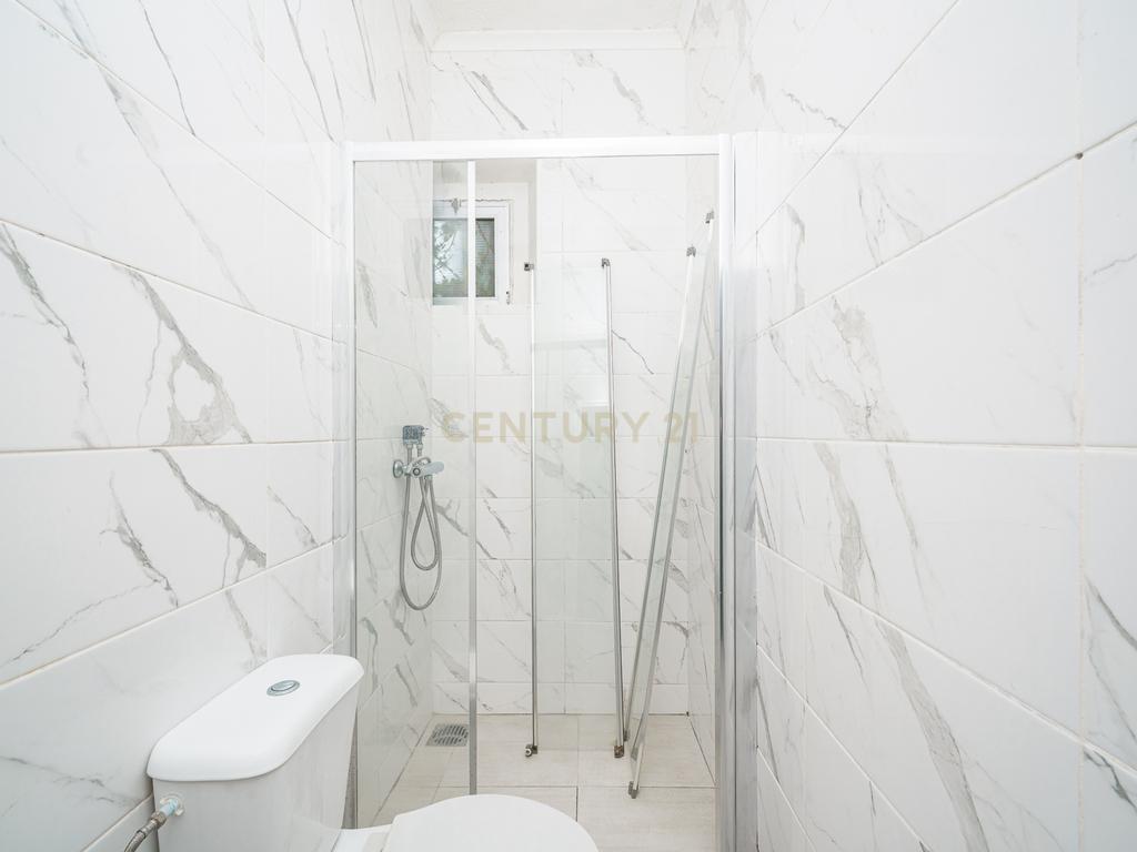 APARTAMENTO T6 NO CORAÇÃO DA CIDADE, EM SETÚBAL - Image 20