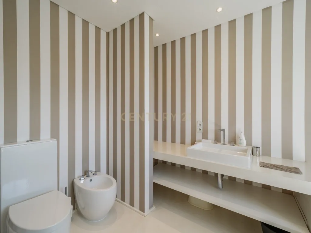 Moradia de luxo contemporânea com 6 suítes na Quinta da Marinha, Cascais - Image 27