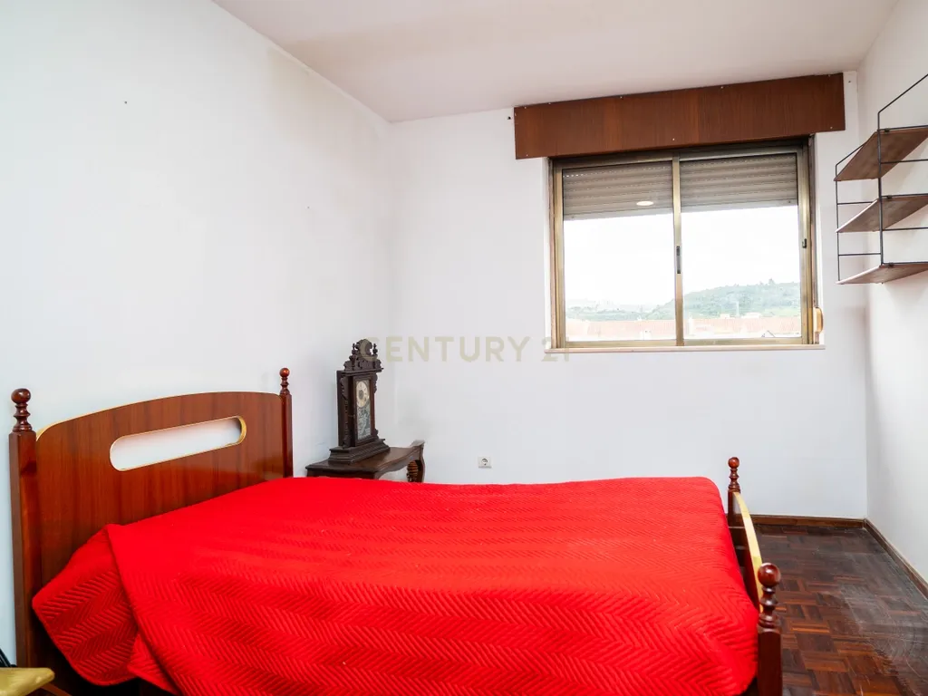 Apartamento T2 para Venda no Centro de Odivelas - Image 16