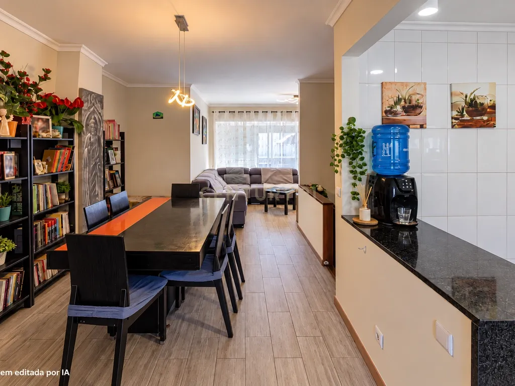 Apartamento T4 Duplex com terraço e logradouro | Matosinhos - Image 10