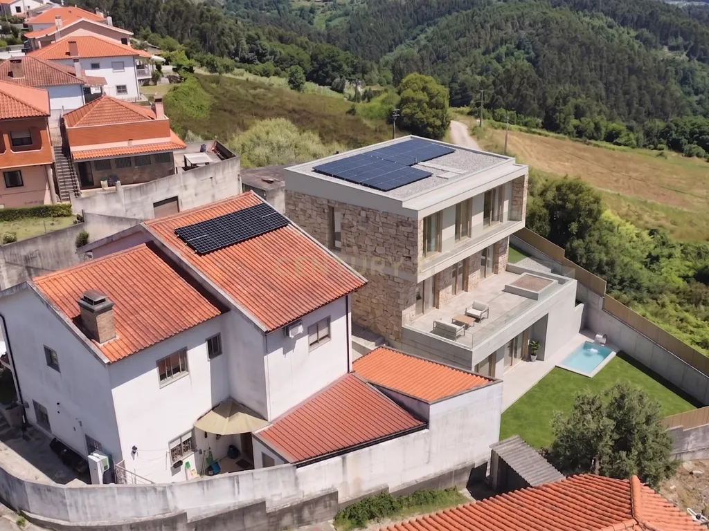 TERRENO PARA CONSTRUÇÃO | 330M2 | RC E 1 ANDAR | GONDOMAR - Image 9