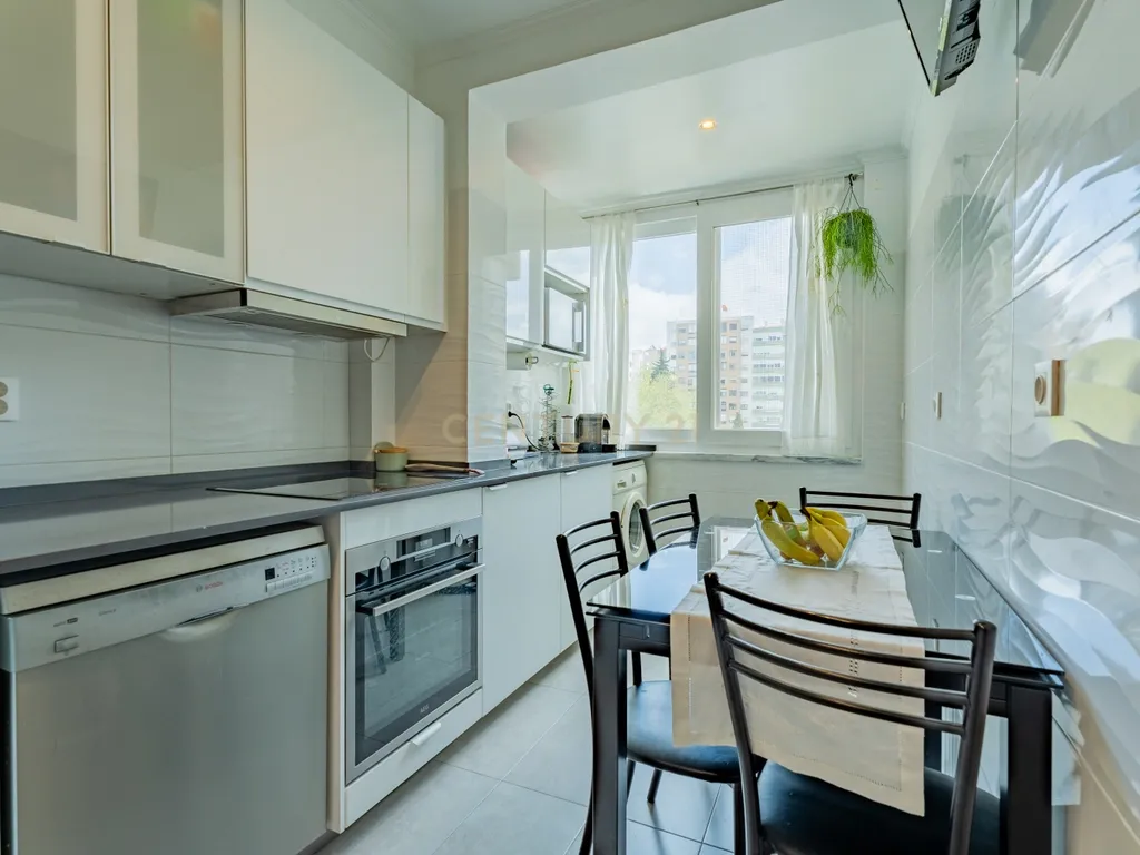 Apartamento T3 - Oeiras - Image 11