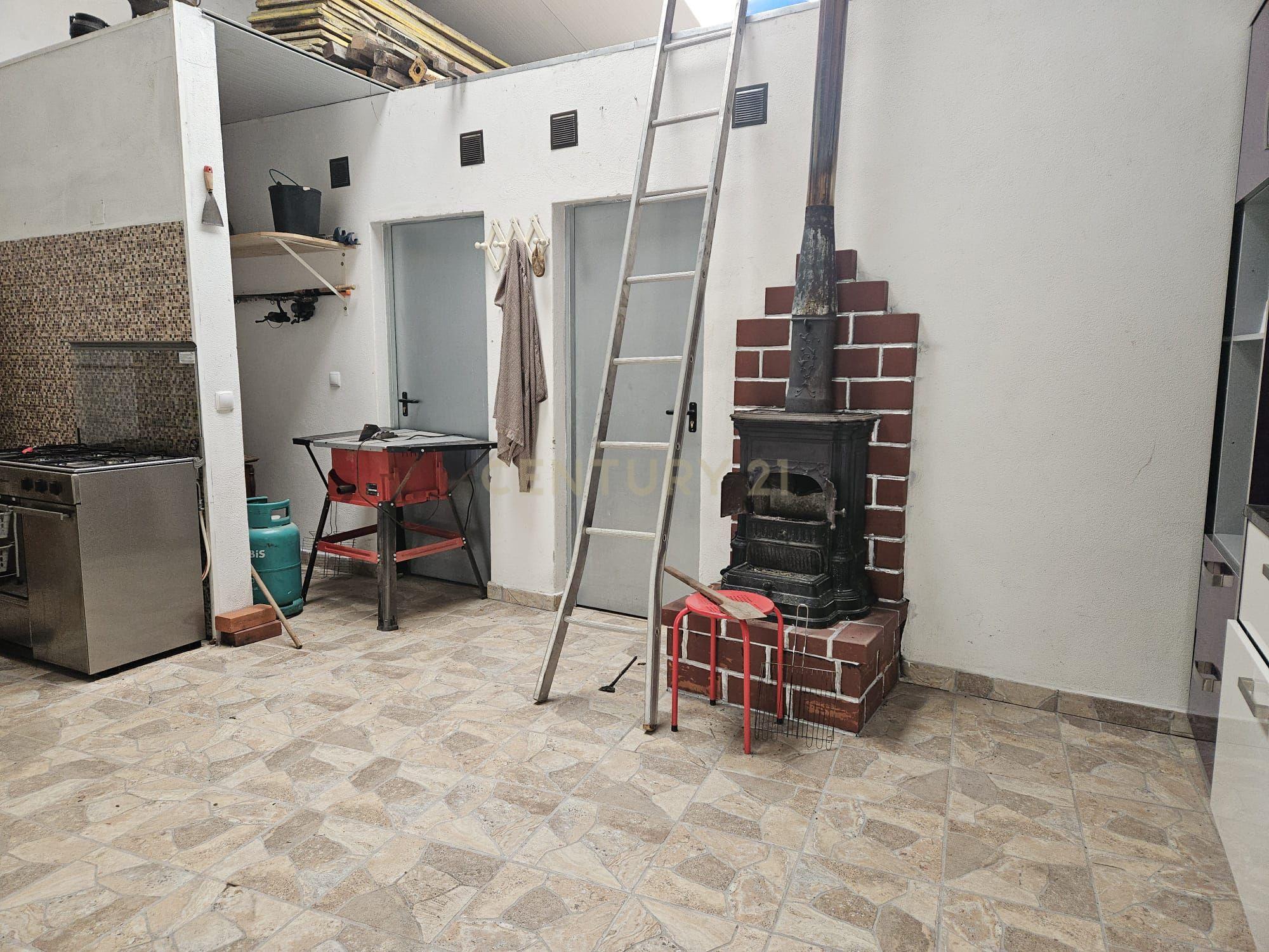 Garagem / Arrecadação com 100m2 - A Oportunidade que Transforma Ideias em Realidade - Image 15