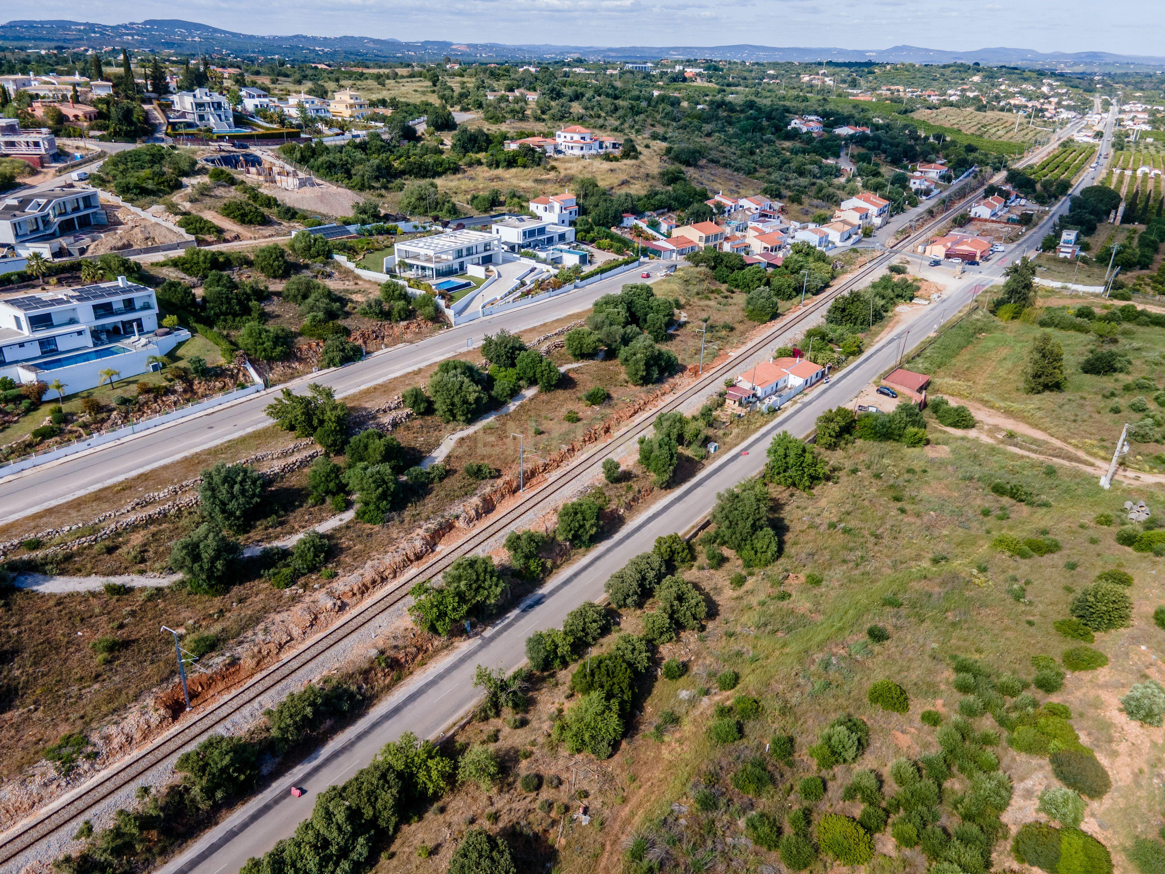Fotografia 6 de Moradia Térrea T1+1 com Terreno | Poço Frito, Alcantarilha