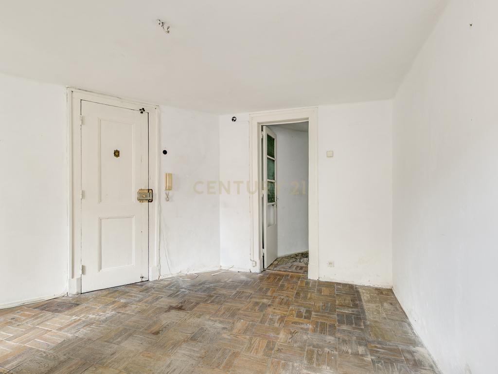 Apartamento no Coração do Príncipe Real – Lisboa - Image 3