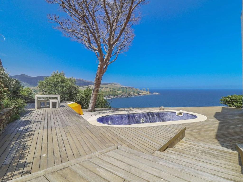Casa com vista panorâmica para o mar, piscina privada e 5 quartos em Llançà - Image 8