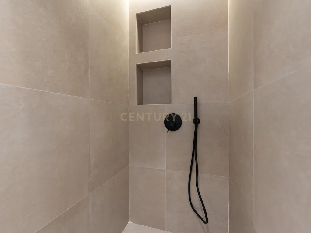 APARTAMENTO REMODELADO E MOBILIADO PERTO DA PLAZA MARQUES DE SALAMANCA - Image 11