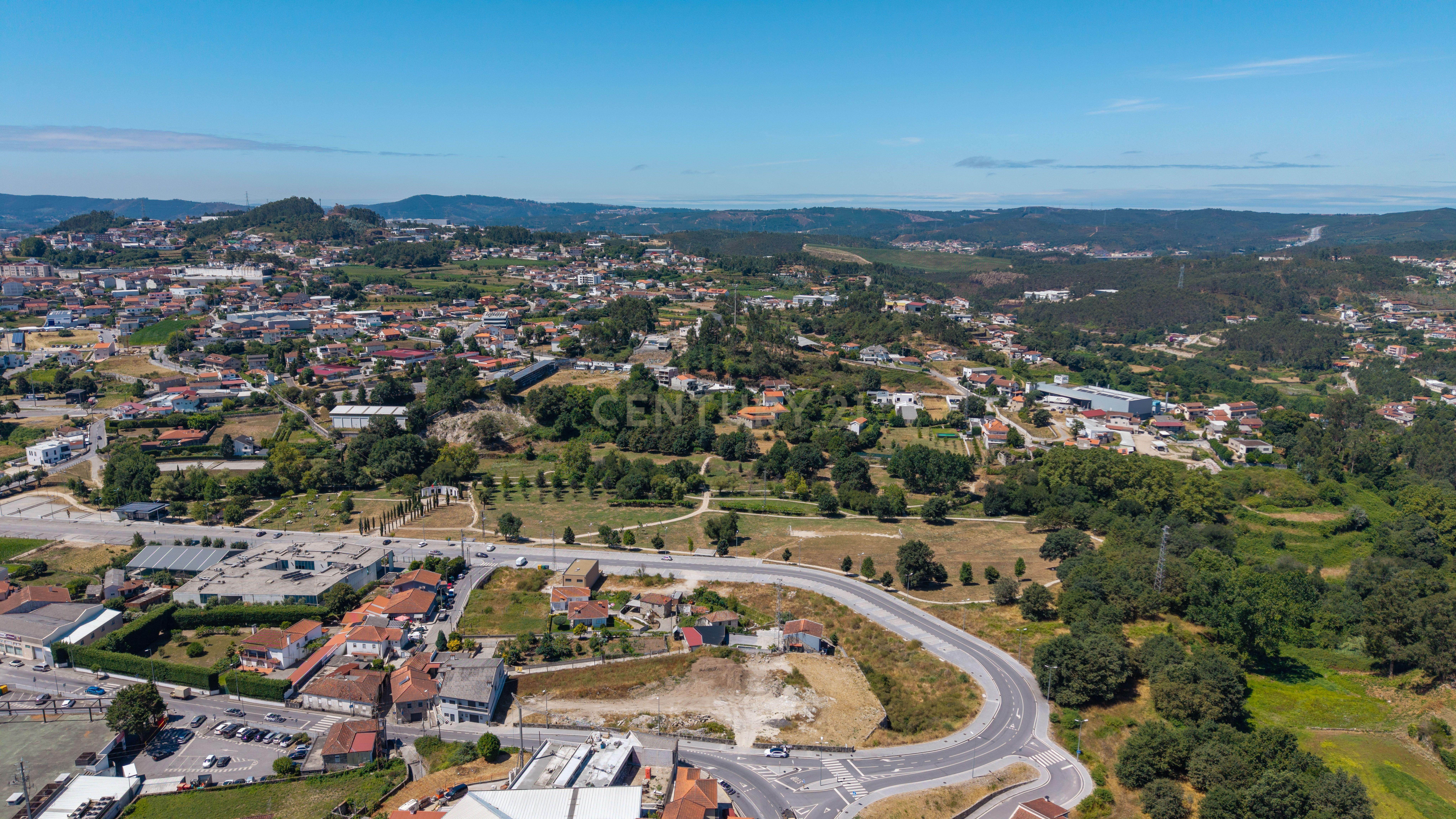 Land for sale in Paredes, Portugal — €1,140,000