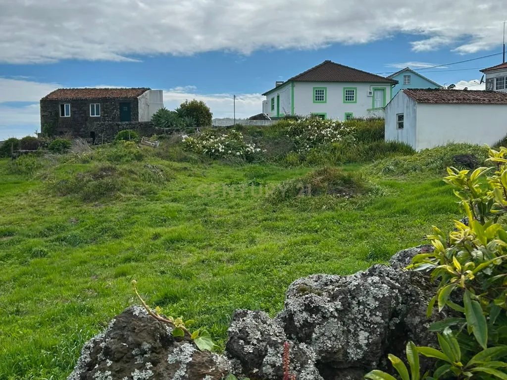 Exelente moradia T3 com Vista Mar em Piedade, Lajes do Pico - Image 25