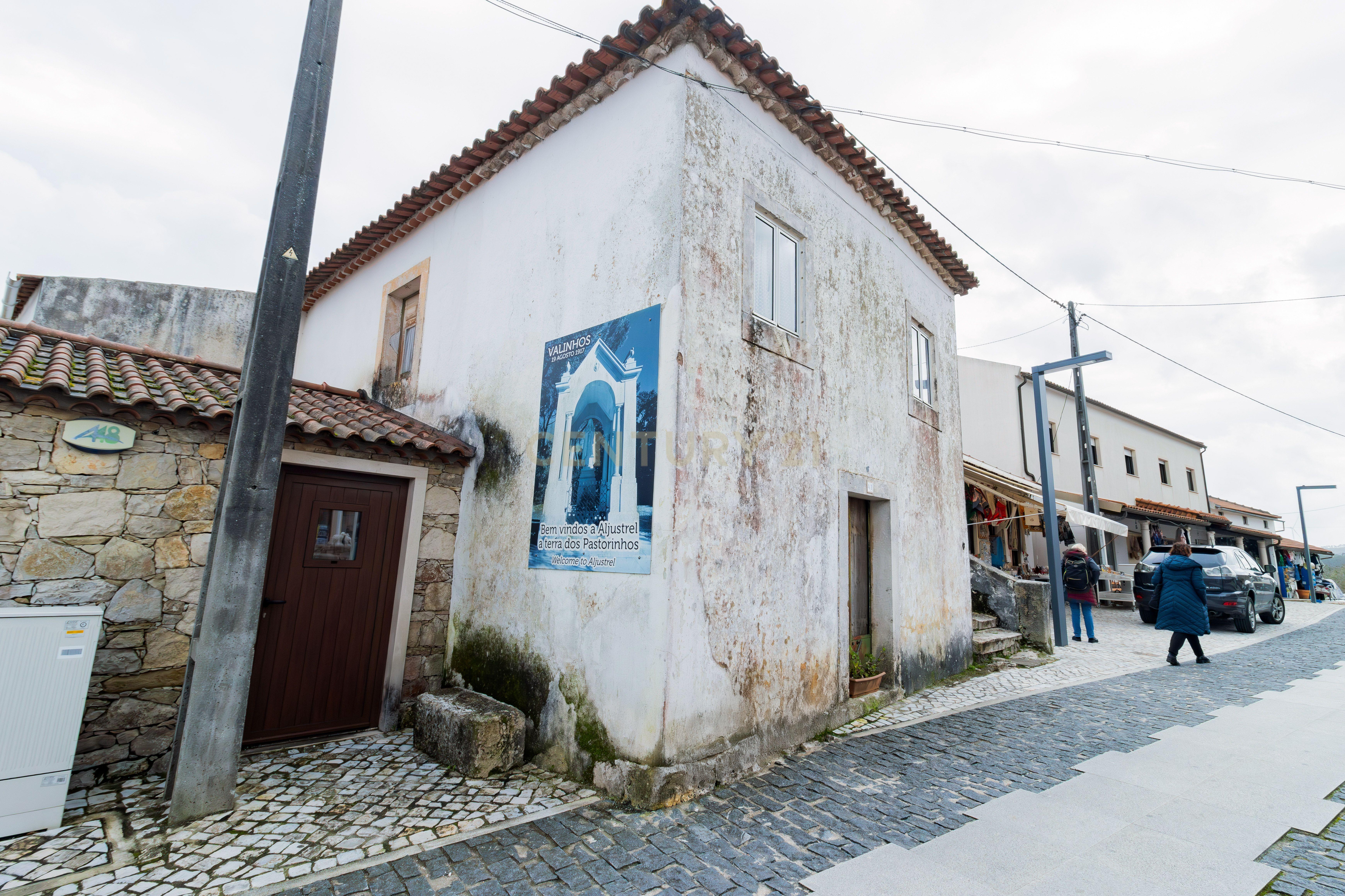 Fotografia 6 de Moradia histórica em Aljustrel (Fátima) junto à Casa dos Pastorinhos – Elevado potencial