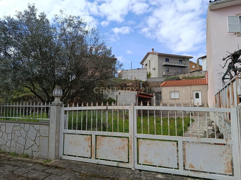 Terreno - Golfeiras - Mirandela, Bragança - 350m² por 82.000€ - Image 4
