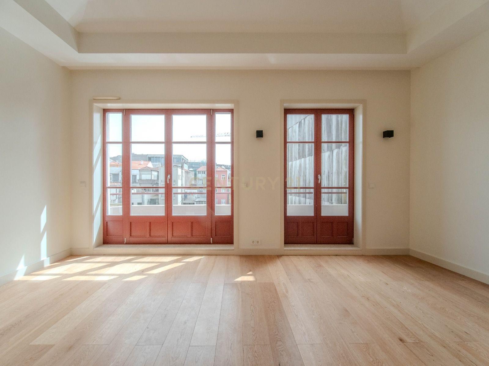 Fotografia 3 de Viva no Coração do Porto - T1 Renovado com Design Moderno