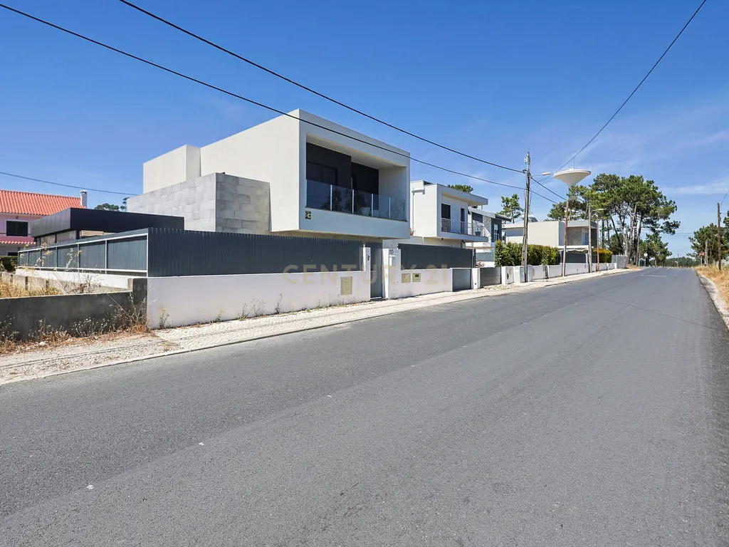 Moradia de Luxo para Arrendar - Image 50