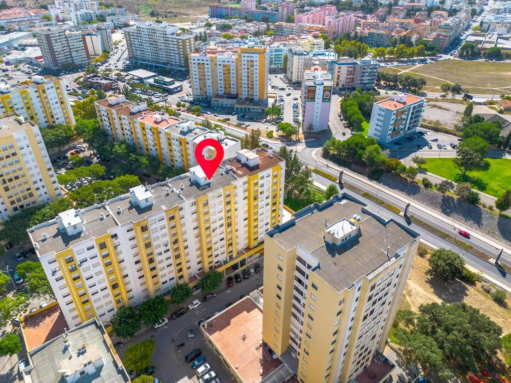 Apartamento T3 em Setúbal - Image 46