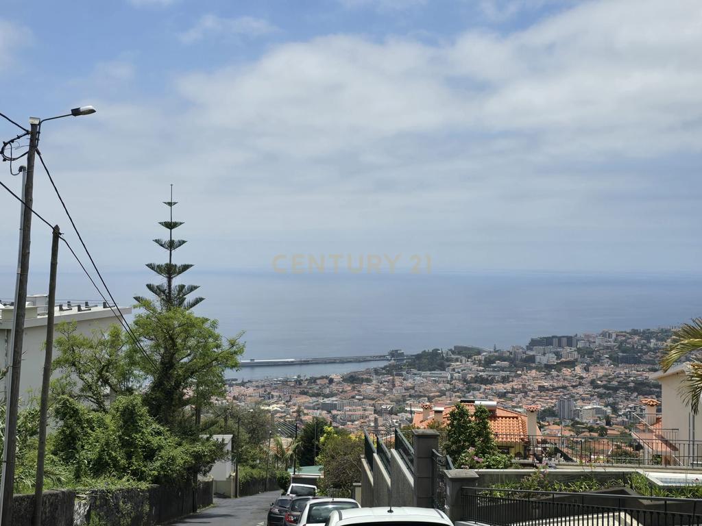 Moradia no Livramento, Funchal - Excelente Oportunidade de Investimento - Image 27