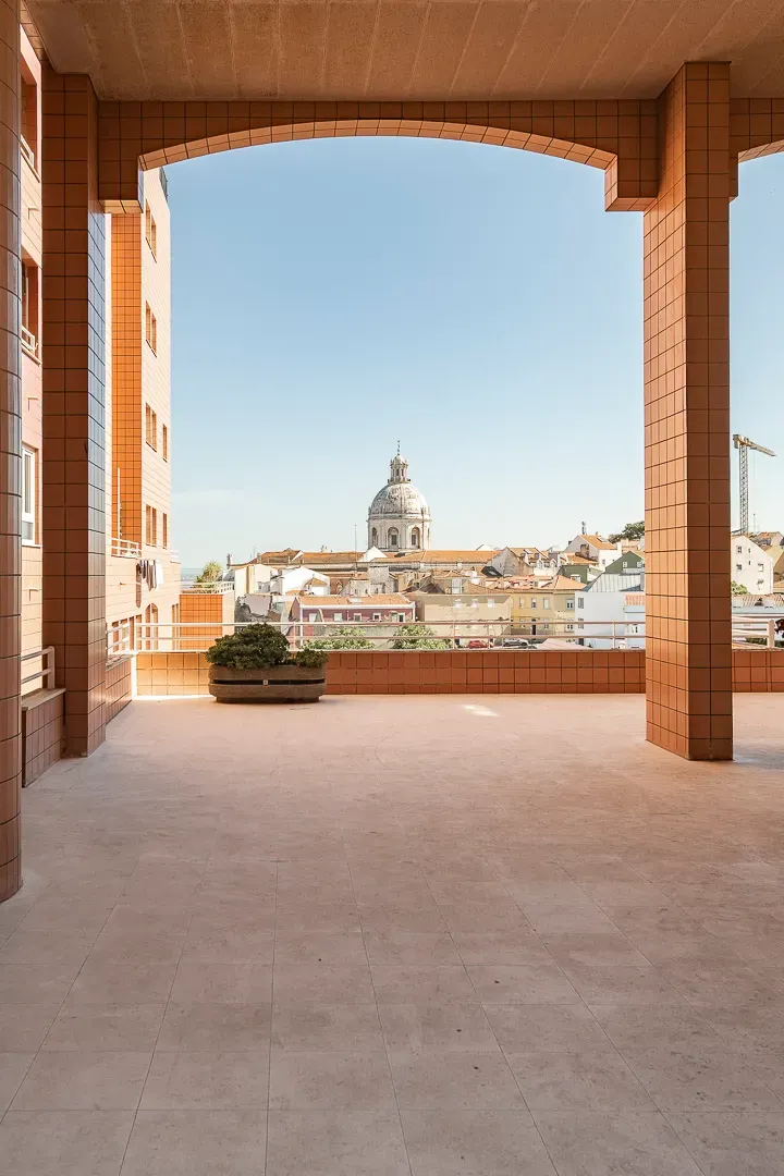 T1 com garagem e arrecadação – Gaivotas do Tejo, Rua da Bela Vista à Graça – Lisboa - Image 18