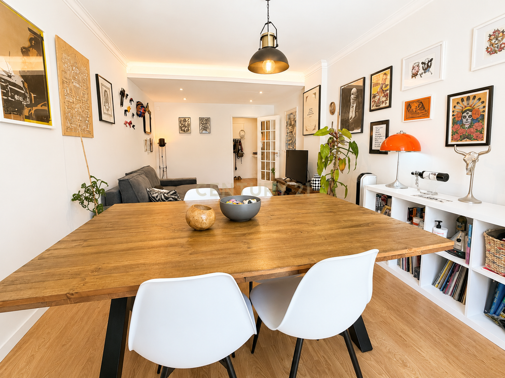 Apartamento T2 Renovado | Fontainhas | Cascais - Image 9