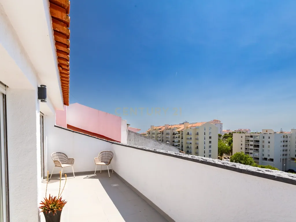 Penthouse T3 com vista mar e serra - Cascais - Image 19