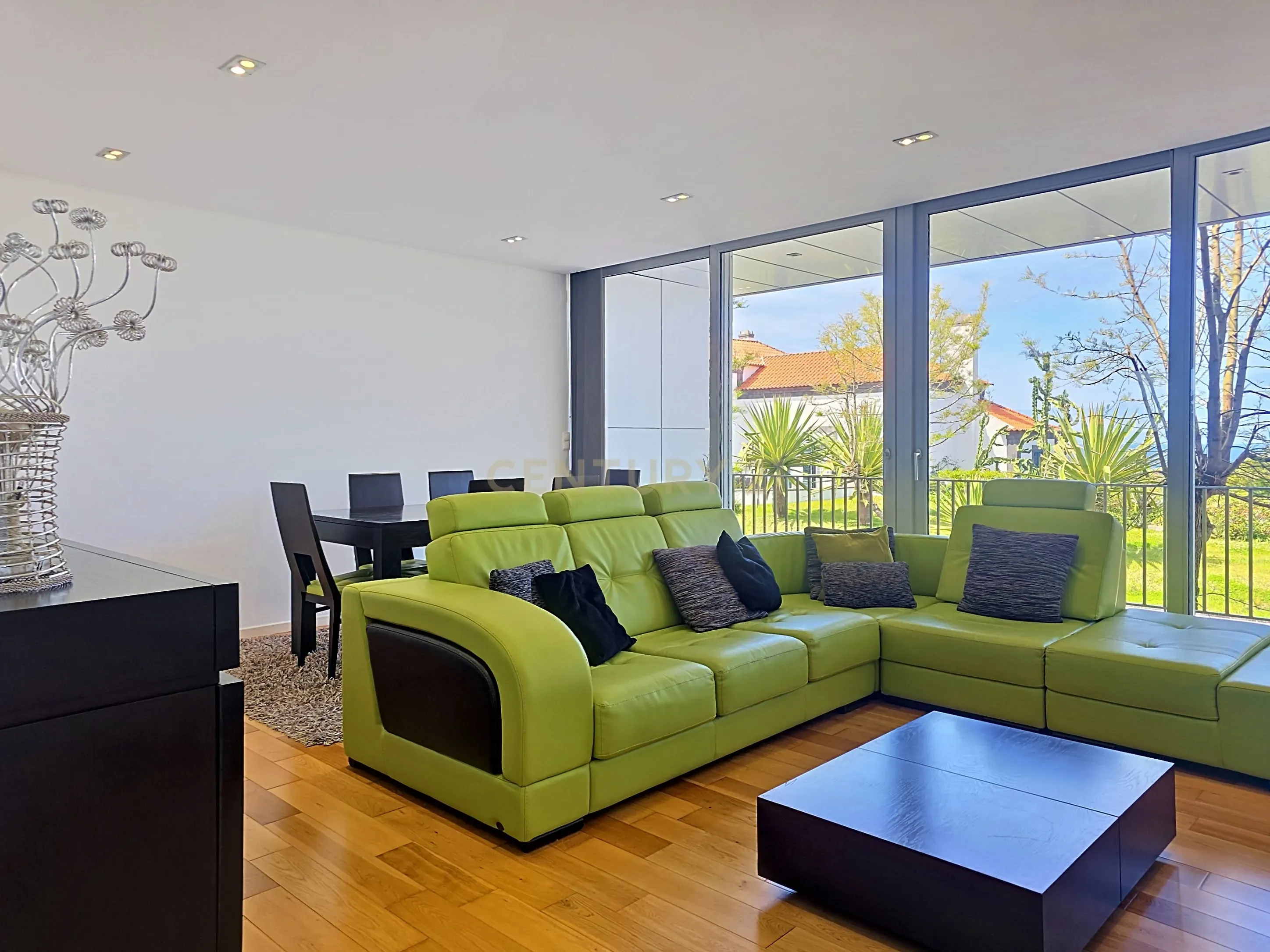 Fotografia 3 de Apartamento T3 em Pico da Pedra, Ribeira Grande