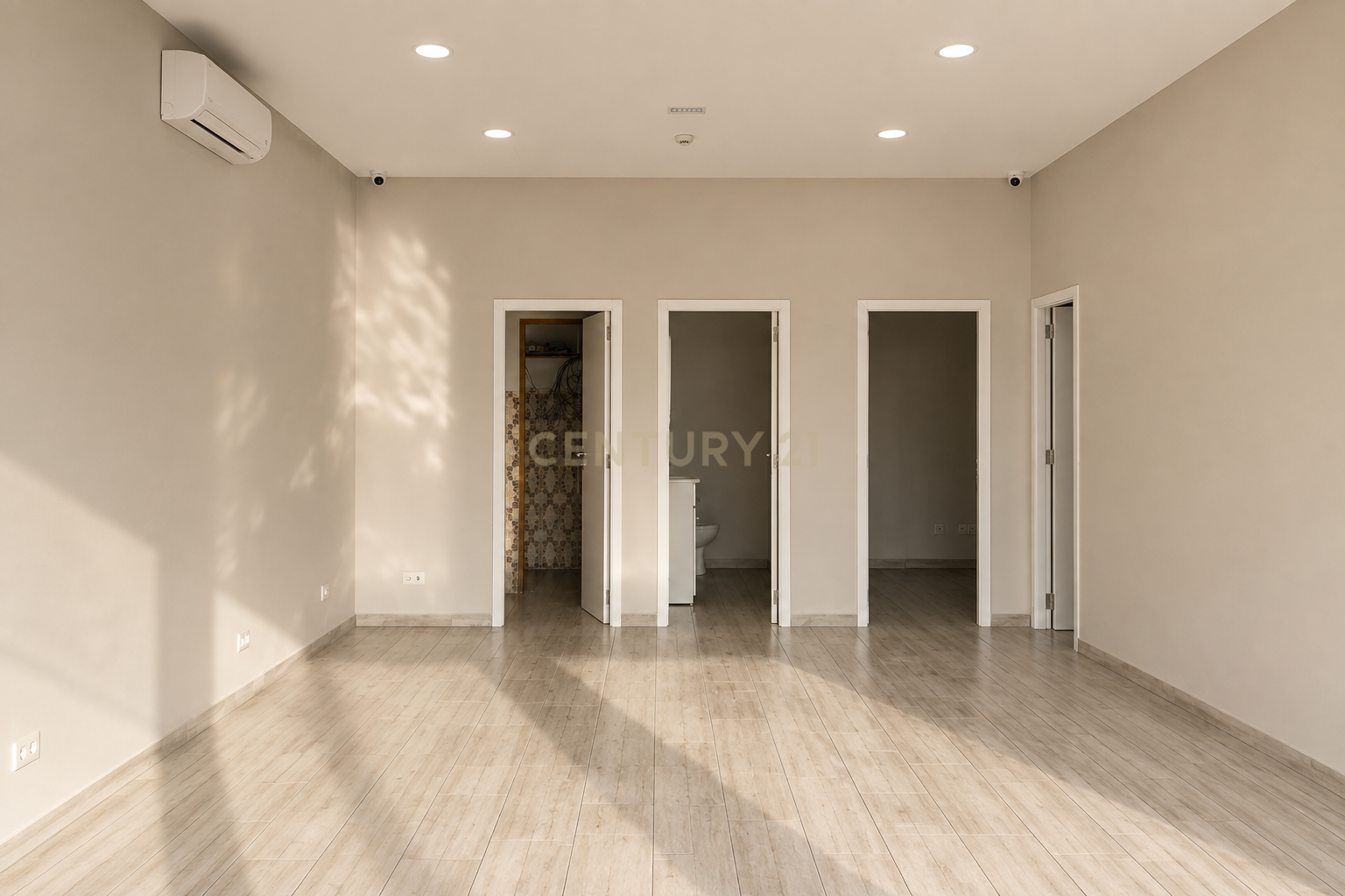 Fotografia 4 de ESPAÇO COMERCIAL TOTALMENTE REMODELADO | PRONTO A RECEBER O SEU NEGÓCIO