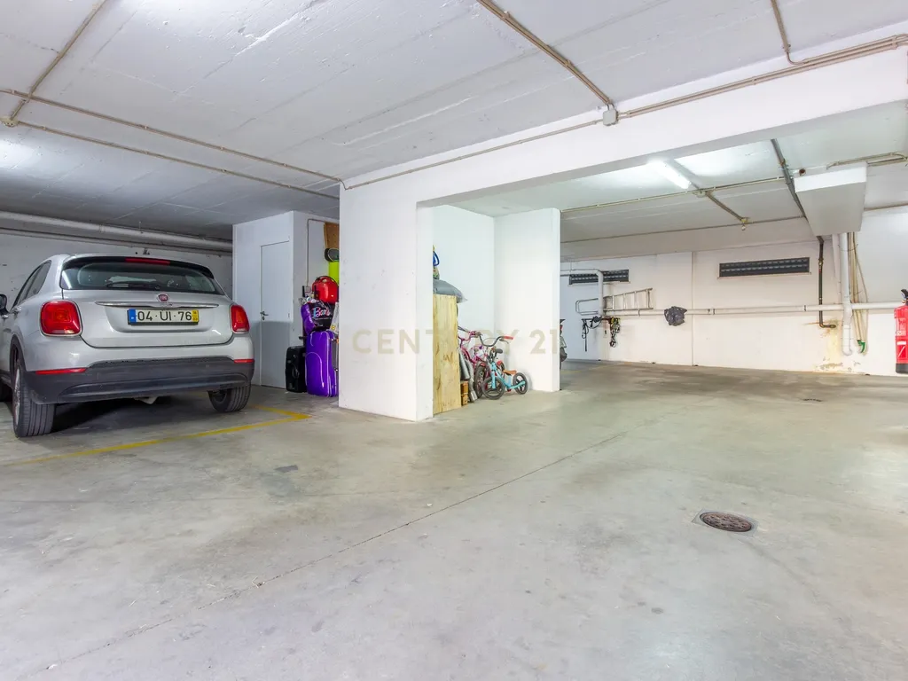 Apartamento Quatro Assoalhadas -Com Lugar de Parqueamento - Quinta do Anjo, Palmela - Image 24