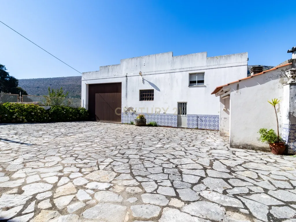 CONJUNTO MORADIA, 4 APARTAMENTOS E PAVILHÃO - Image 62