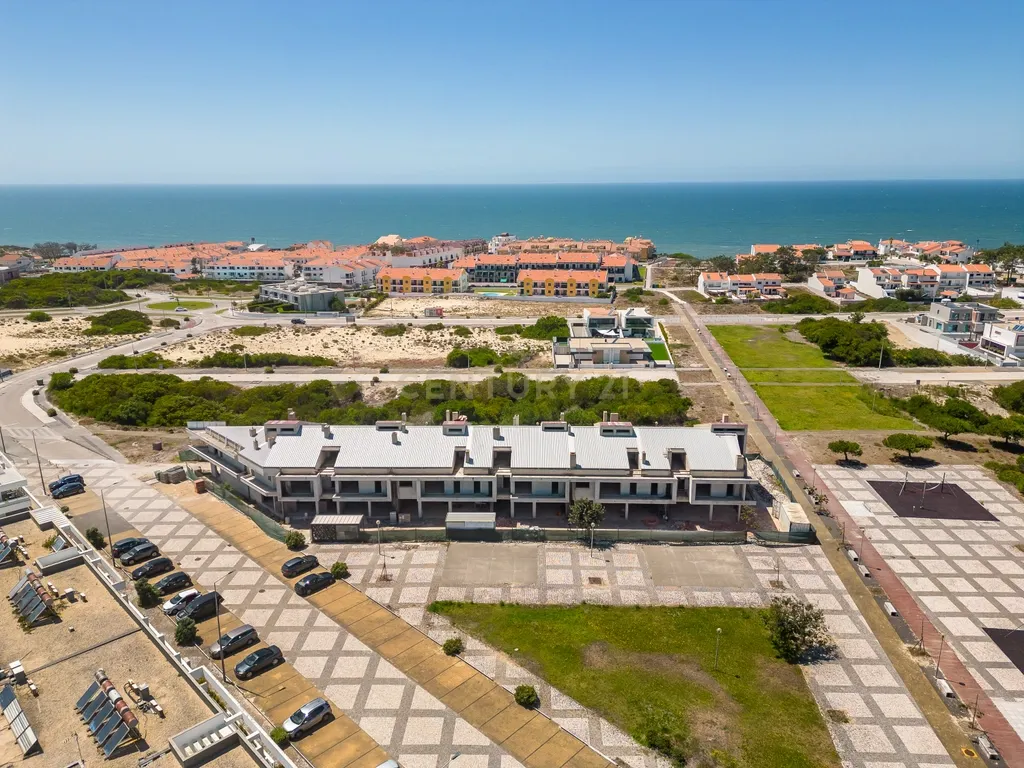 Excelente Apartamento T3 NOVO na Praia Pedra do ouro - Image 3
