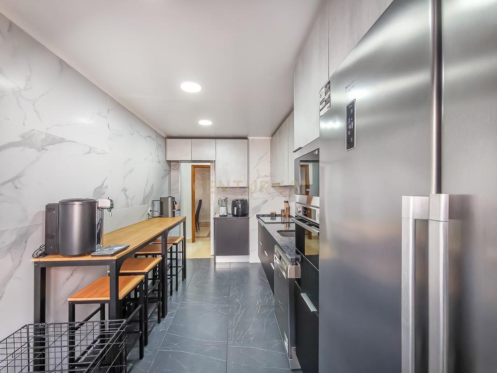 Apartamento T3 em Rinchoa/ Rio de Mouro - Image 24