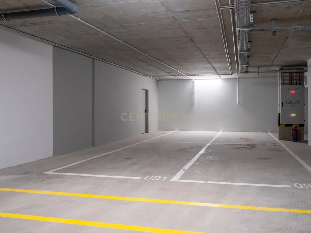 T4 Novo ELOU JARDINS condomínio privado com piscina em Santo António dos Cavaleiros - Image 41