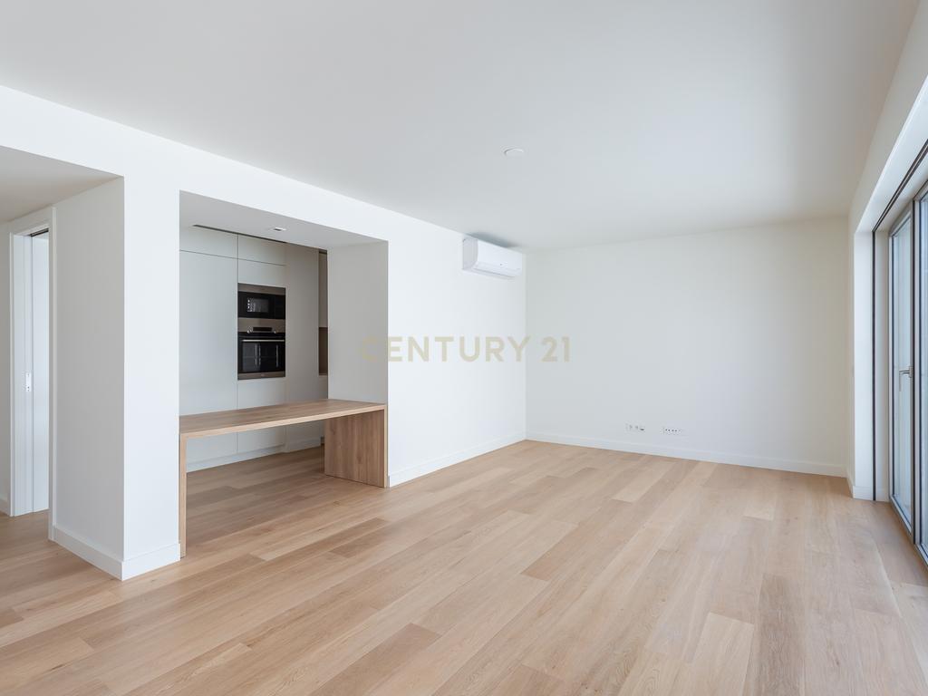 Apartamento T1 – Novo a Estrear | O’Living Olivais – Jardins Cristo Rei - Image 2