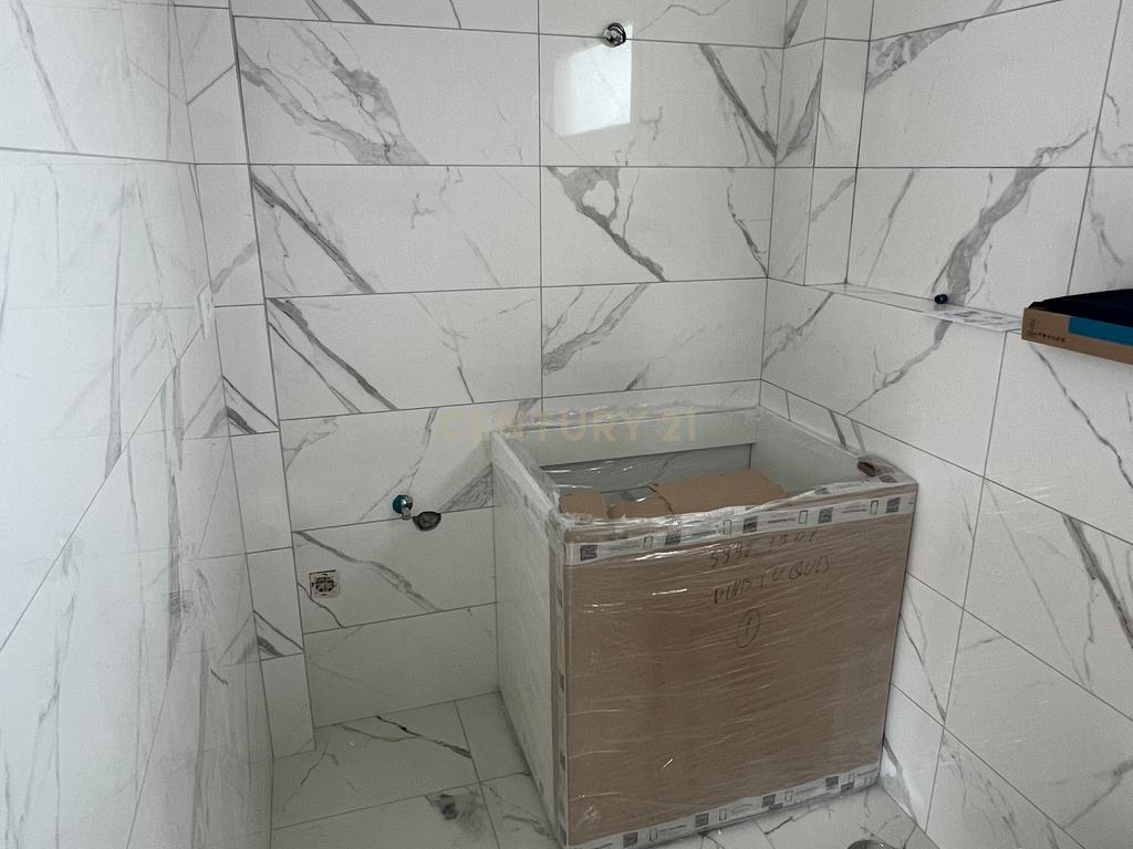 Moradia moderna T4 em construção na Rinchoa - Image 6