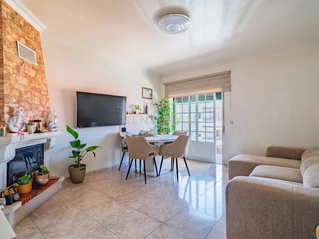 MAGNÍFICO APARTAMENTO T2 A POUCOS PASSOS DO MAR – PRAIA DA VIEIRA - Image 8