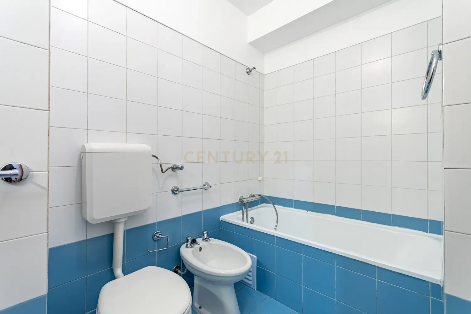 Fotografia 6 de Apartamento T0 no Monte da Caparica - Oportunidade Única