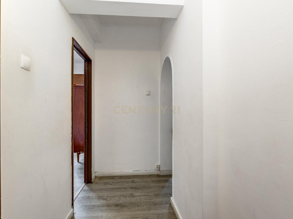 Apartamento T1 em Monte Abraão, Queluz - Oportunidade Única! - Image 3