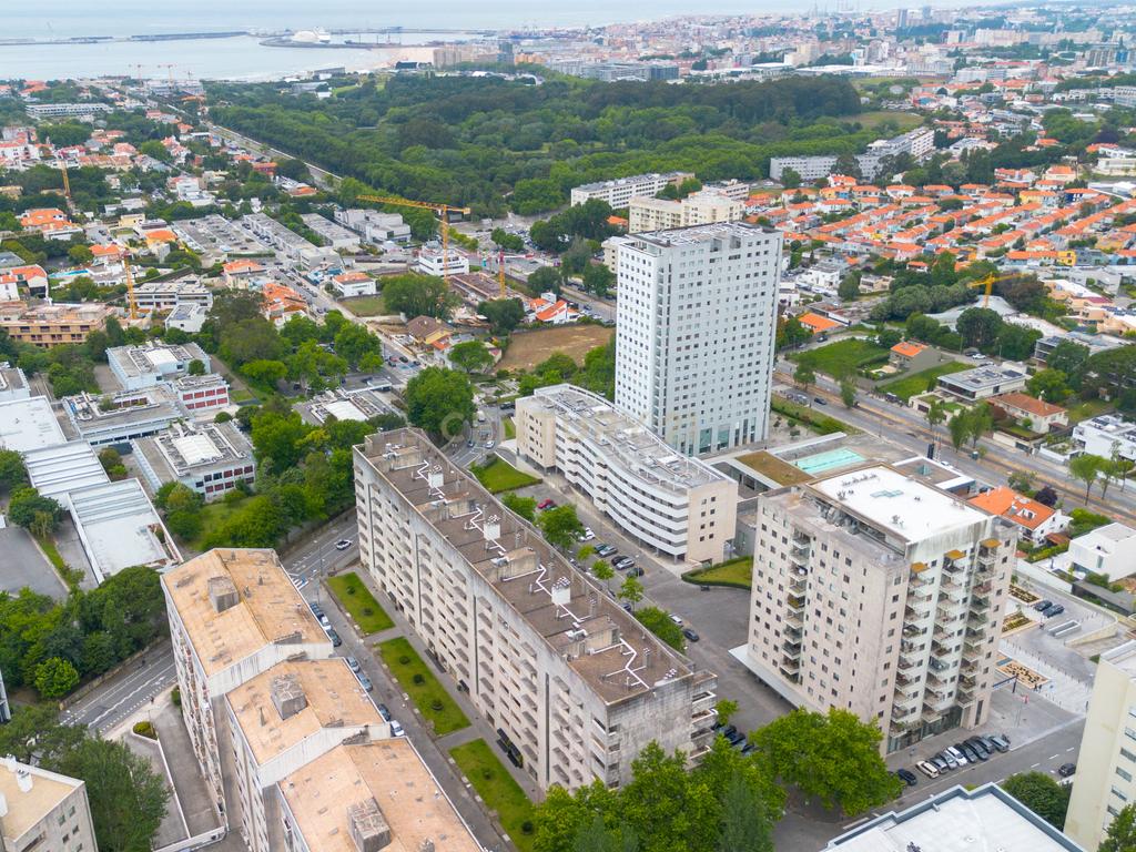 Apartamento T5 na zona do Aviz - Porto - Image 52
