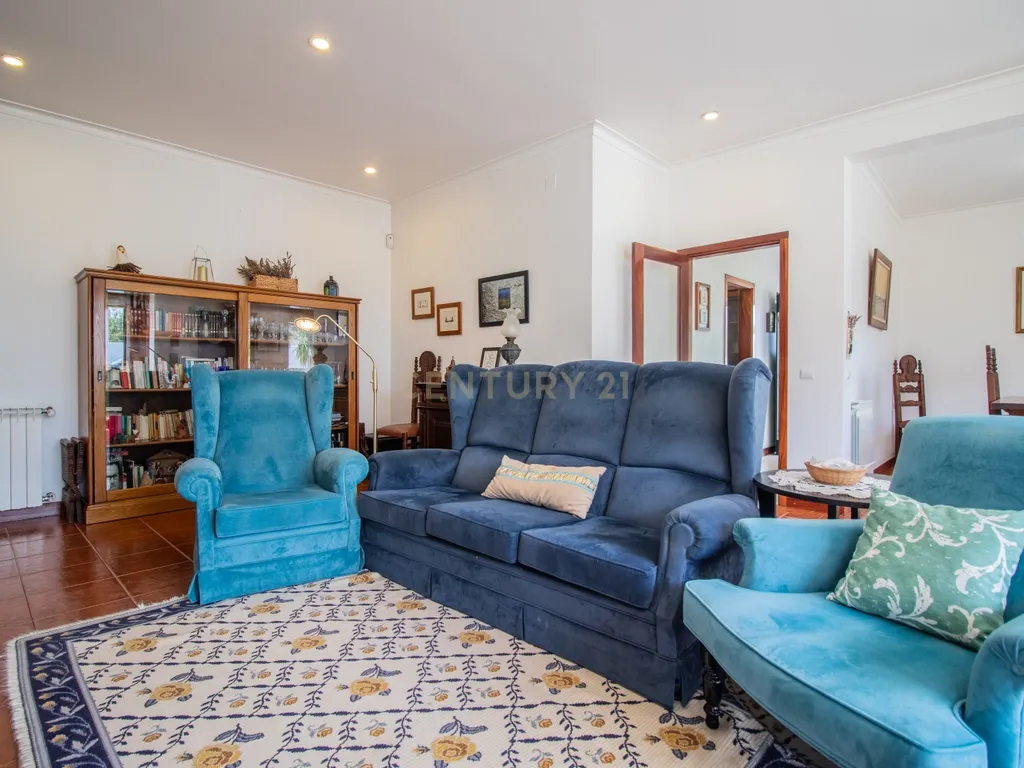 Moradia térrea T3+T0 com piscina, garagem e terreno com 2.257 m², no Ervedal, em Quiaios - Image 16