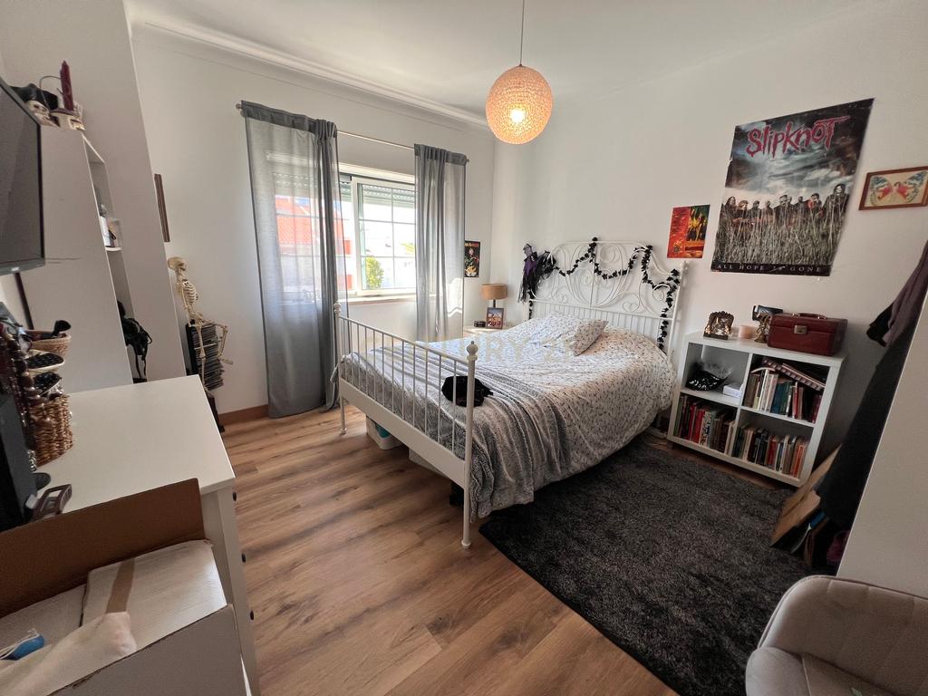 Apartamento T5 na Encosta do Sol em Caldas da Rainha, Luminosidade, espaço e conforto - Image 19