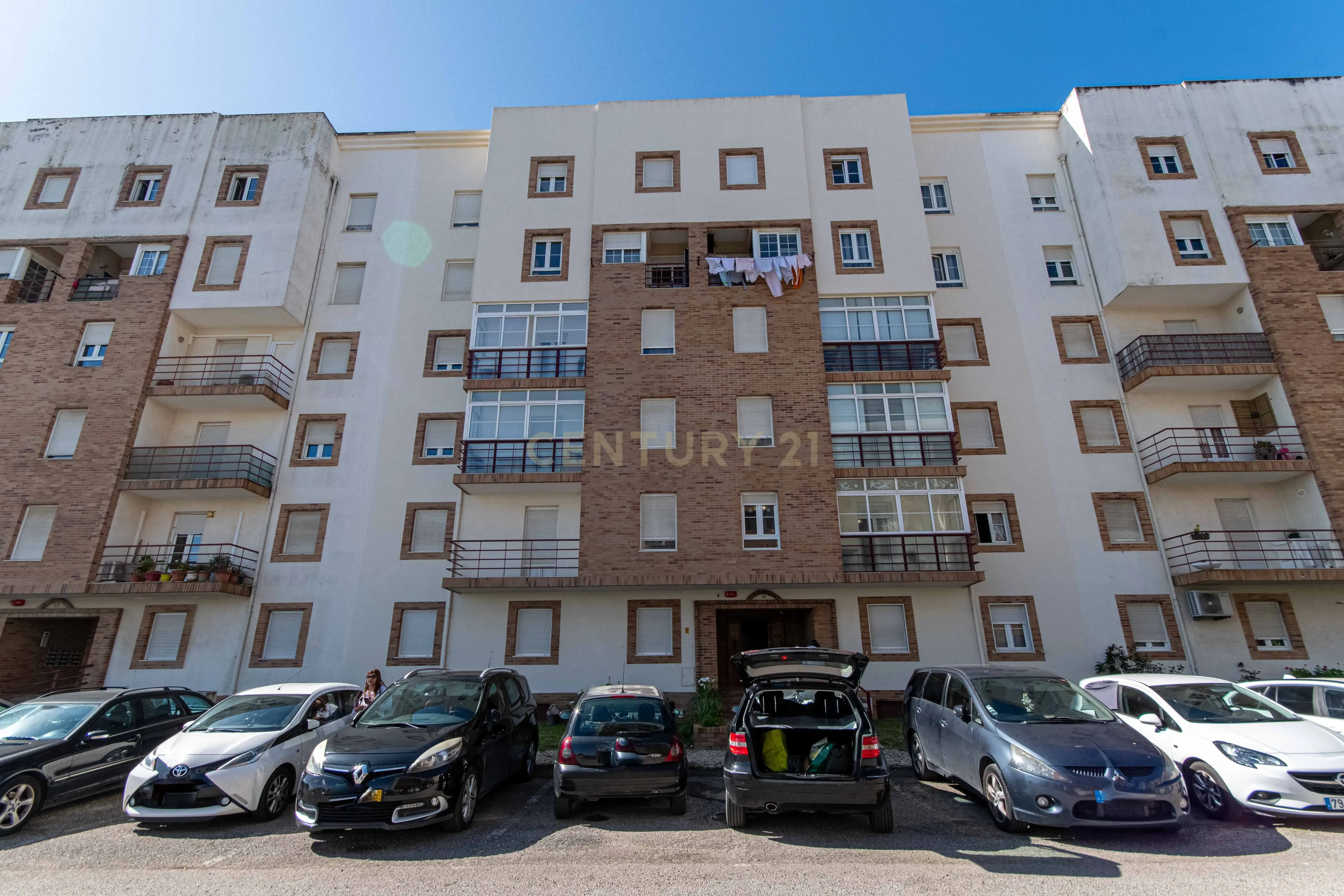 Apartamento T3 à Venda no Edifício Palmeiras - Carregado - Image 7