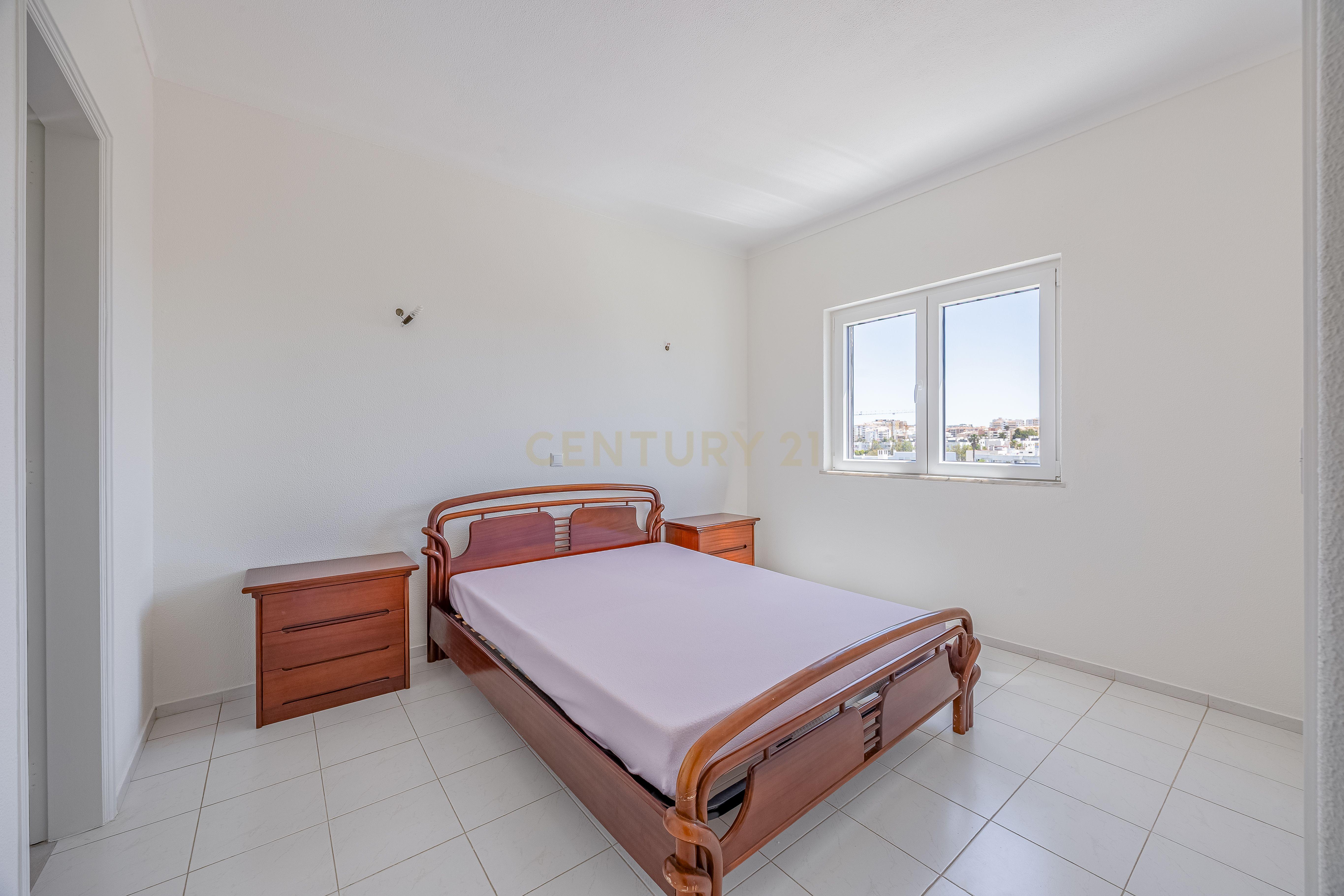 Fotografia 6 de #NOVIDADE# Apartamento Renovado com muita luz natural T2 em Lagos, Faro