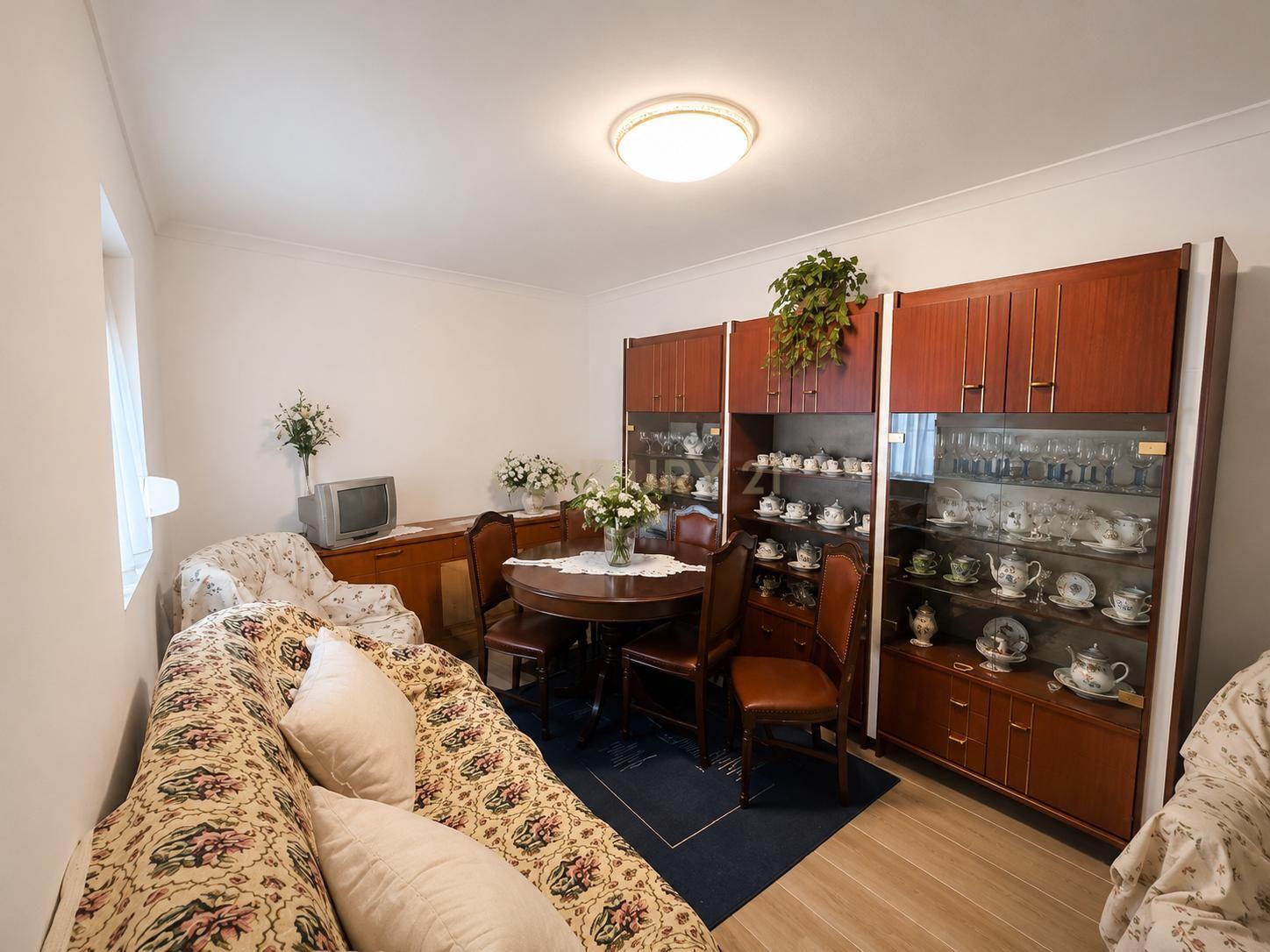 Fotografia 10 de Apartamento T1 + 1 com Logradouro no Feijó