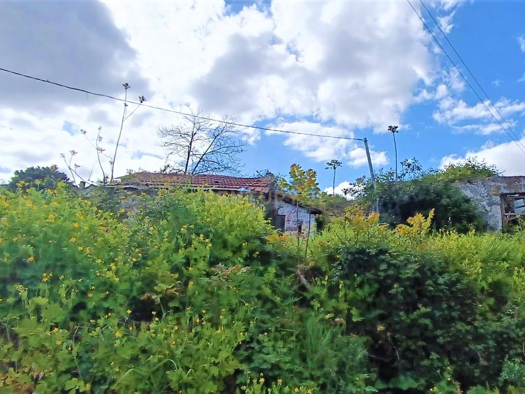 Quinta De Além com casa rústica em ruína para reabilitação total de 2 quartos no centro de Cete, Paredes - Image 18