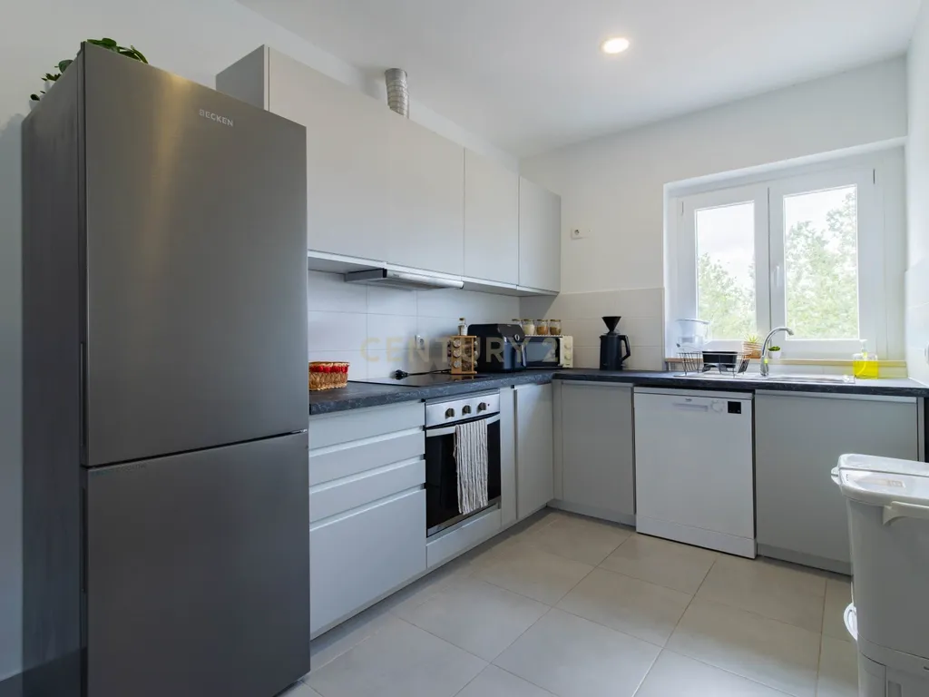 Apartamento T3 Centro da Marinha Grande - Image 6