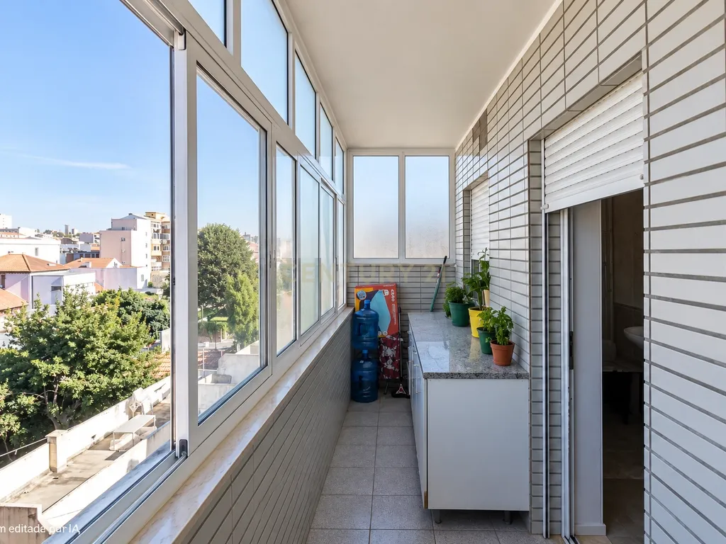 Apartamento T4 Duplex com terraço e logradouro | Matosinhos - Image 8