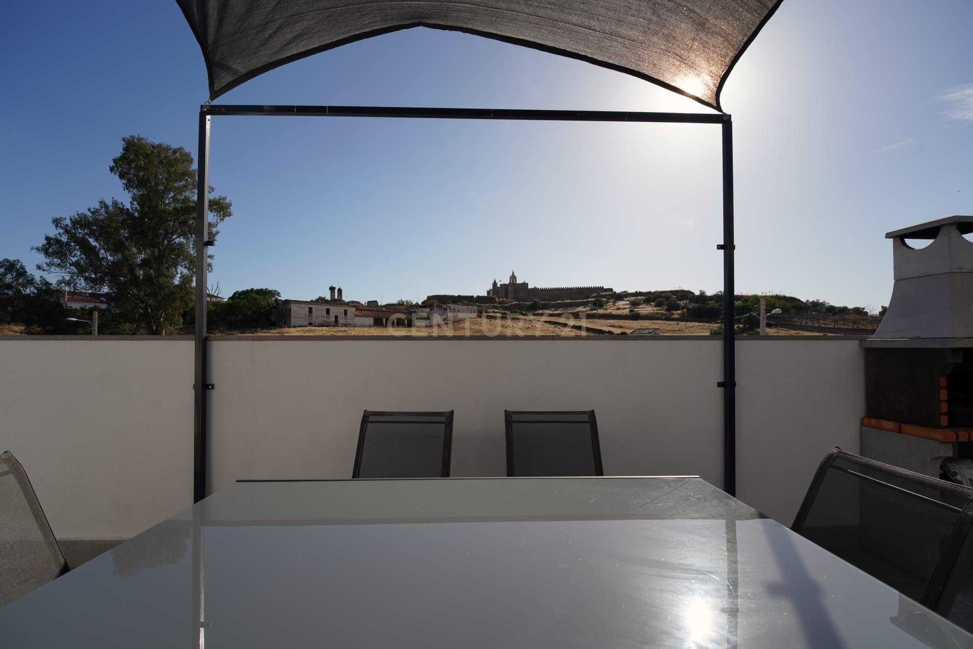 Fotografia 3 de Apartamento T3 em Mourão - Alentejo
