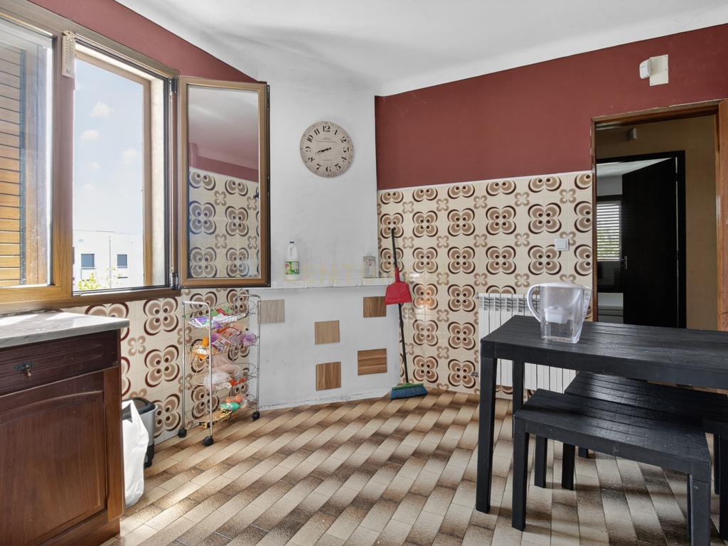 Moradia multi-familiar isolada em Bragança - Image 26