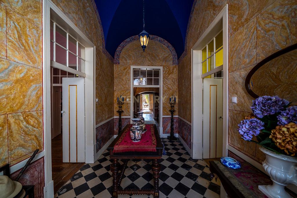 Casa Senhorial do Sec XIX no coração de Ferreira do Alentejo - Image 3