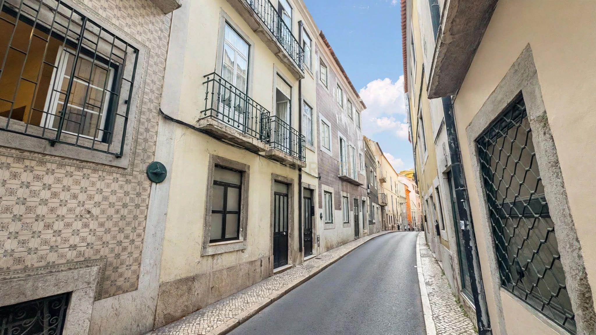 Apartamento T2 à venda em Santa Maria Maior, Lisboa — foto 23