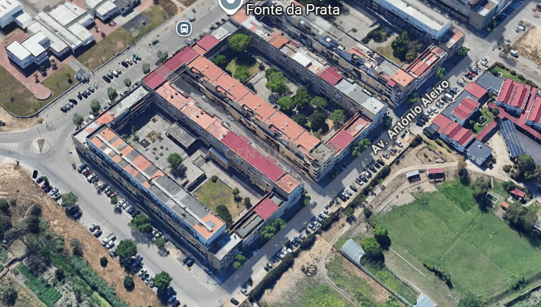 Oportunidade de Negócio - T1 em Alhos Vedros, perto de todos os serviços - Image 13