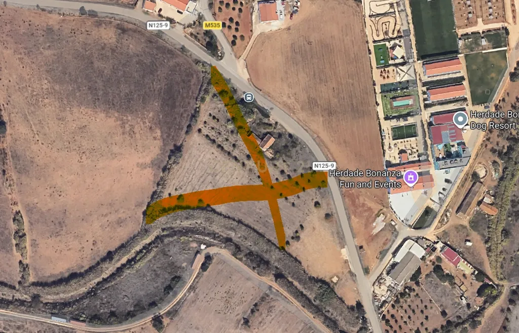 Terreno em Odiáxere, Lagos - 10600m² - Image 11